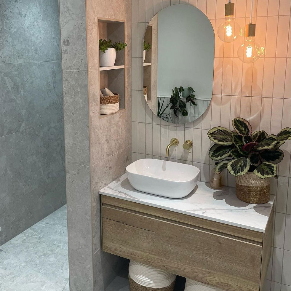Tips & Products to Embrace the Soft Neutral Bathroom Trend for 2023