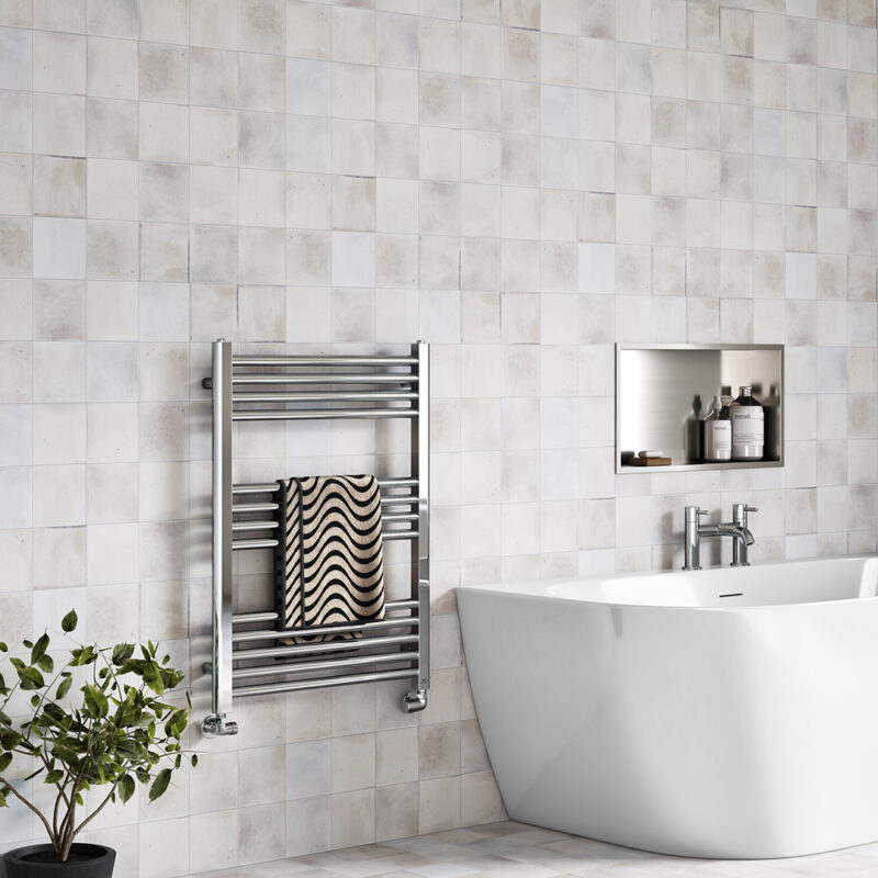 Ryver Heated Towel Rail - Image 2